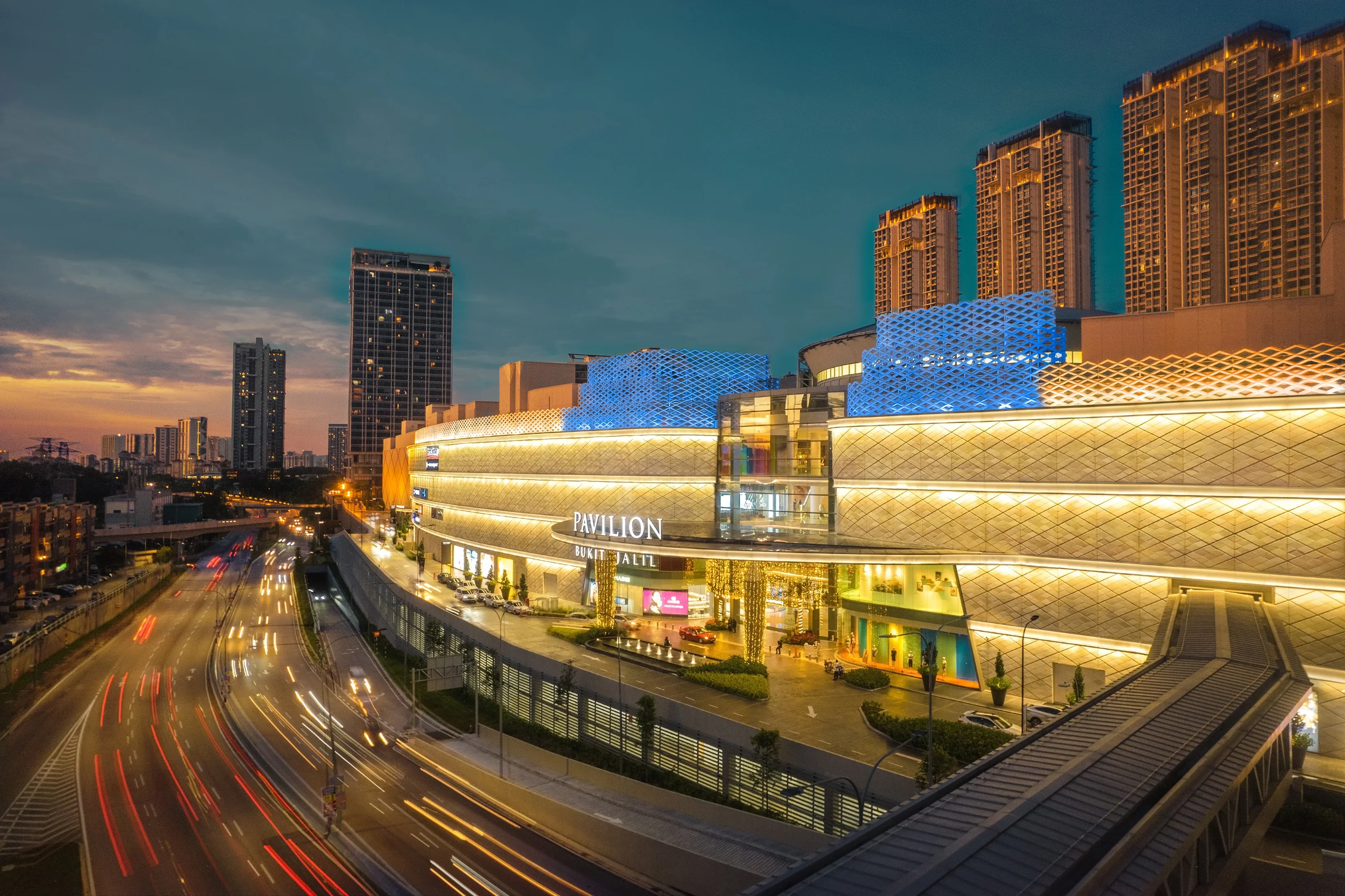 Pavilion Bukit Jalil exterior at dusk